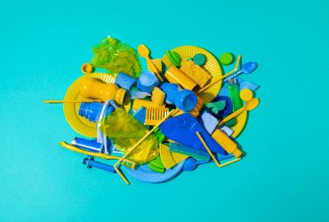 Aprende a optimizar tu producción de plásticos con este artículo. En Quimisor comercializamos resinas plásticas de alta calidad.