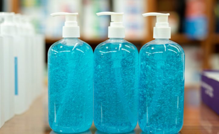 Descubre cómo mejorar el rendimiento de los polímeros plásticos en tus procesos de moldeo por inyección y optimiza tu producción desde hoy.