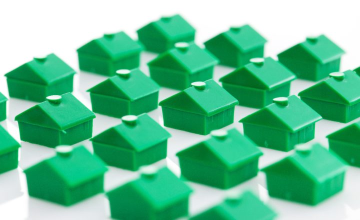 ¿Cuáles son principales polímeros plásticos utilizados en la construcción? Descúbrelo este artículo y optimiza tu producción.